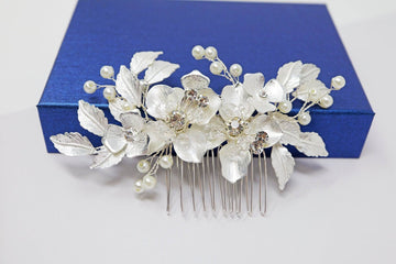 Swarovski Crystals Floral Vine Leaves Bridal Hair Comb,Bridal Hair Piece, Bridal Hair Accessories, Wedding Hair Accessory, Bridal Hair Comb.